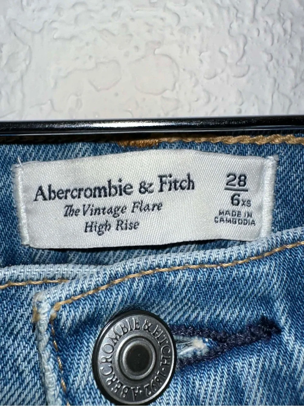 Abercrombie & Fitch The Vintage Flare High Rise - Picture 2 of 4